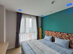 Urban Horizon by Stayluxe