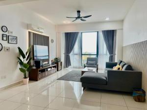 New Reno Jazz Suite 2 bedroomsSeaviewKaraoke