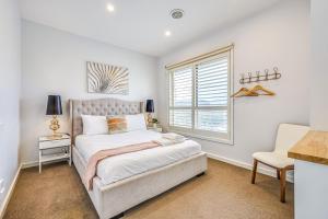 StayAU Newly Coastal 5BR Escape with Pool Table