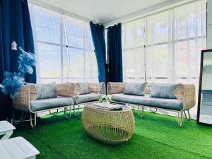 Durrani Cozyhouse 3 mins walk from the beach