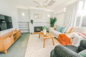 StayAU Newly Luxe 6BR Cradle Mountain with fireplace