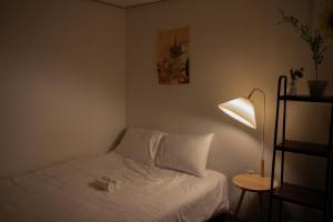 AngelC-20 minutes to Gangnam! Hotel-style bedding, OTT service, Cooking, Laundry, the most reasonable choice for Seoul travel & business!