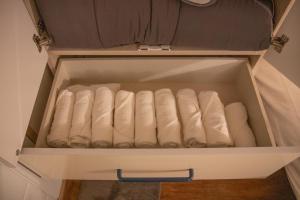 AngelC-20 minutes to Gangnam! Hotel-style bedding, OTT service, Cooking, Laundry, the most reasonable choice for Seoul travel & business!