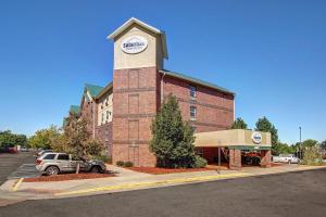 Suburban Studios Westminster Denver North