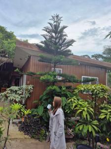 Pet-Friendly Tagaytay Retreat Country Nipa Huts