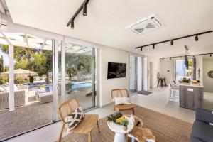 Protaras Leomi Seaview Villa