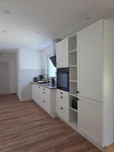 Ferienbungalow mit 2 Schlafzimmern, Sauna & Whirlpool