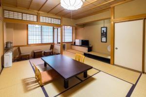 Takayama Kazeya 4-Star Accommodation suite