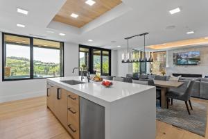 Empire Residences at Deer Valley Resort - Three Bedroom Deluxe Residence #401 condo