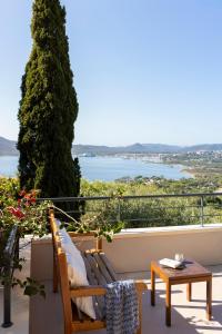 Villa MARINARCA sitew Porto Vecchio Marina di Fiori Vue mer piscine chauffée Clim plage à pied tennis
