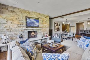 Arrowleaf Lodge at Deer Valley Resort - Three Bedroom Residence #315 condo