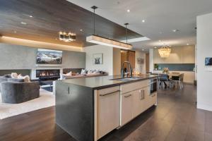 203 - Three Bedroom Deluxe One Empire Pass condo