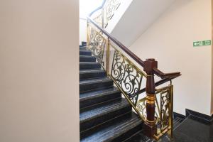 Super Collection O Paschim Dwar Near Jagannatha Temple