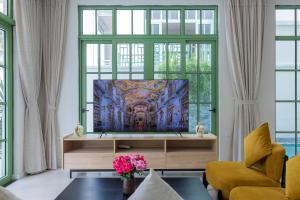 LYNS Villa Tropical - Private Pool- Khem Beach Phu Quoc