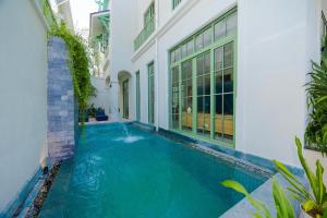 LYNS Villa Tropical - Private Pool- Khem Beach Phu Quoc
