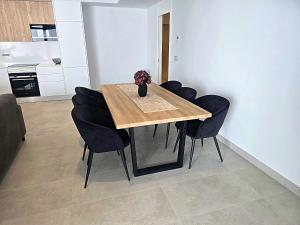 Villa with private pool New Construction three bedroom holiday home