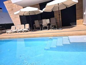 Villa with private pool New Construction three bedroom holiday home