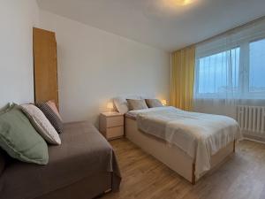 Large 3-room apartment Baleris