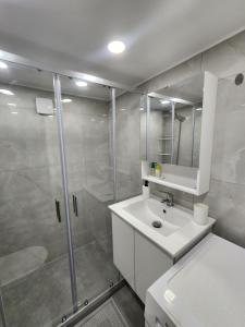 Kallithea VIP Apartments