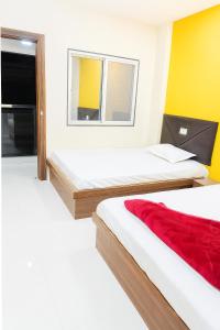 Hotel P Palace Near Near Shri Mahakaleshwar Jyotirlinga Temple - Fully Air Conditioned Rooms With Wi-fi - Free Parking Available - Luxuary Hotel In Ujjain