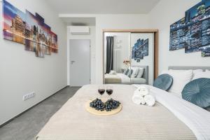 Lumina Premium Apartments with view on center Warsaw