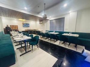 Royal Residence Near 32nd Avenue - Gurugram