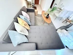 LivWithUs - 2 BR in Marina View Tower B