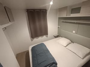 Mobil home prestations DELUXE 3ch climatisé avec Parc Aquatique