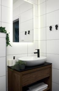 Manoir Apartments City Center