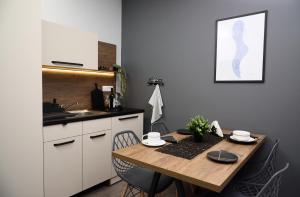 Manoir Apartments City Center