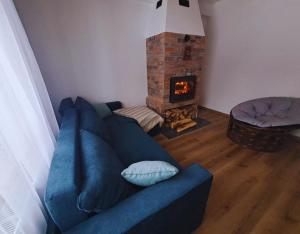 Pe un Picior de Plai