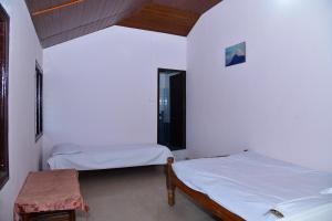 SugarLeaf Homestay - Home Food & Near to Tourist Places
