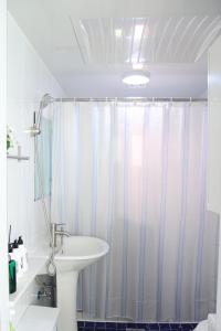 Bitdamjip Near Hwaseong Fortress and Suwon Station