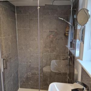 Welcoming ensuite bedroom