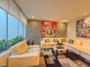 Beautiful Penthouse in Lima, in front of the park