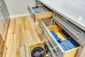 Hike and Ski Condo 8 Mi to Dtwn Salt Lake City!