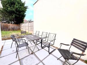 Entire New 4 Bed House Southampton 10 Guests