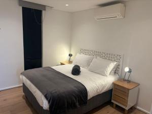 Farmstyle Chic Designer Apartment