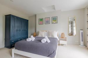 Stunning Townhouse & Basement in Leamington Spa