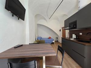 Palmari Studio - 2 Minutes from the Ariston - Wi-Fi