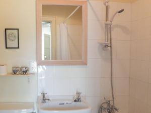 Deer Park Lookout - E3928