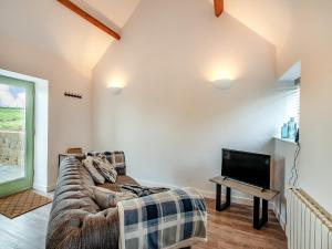 Cart Shed - Uk41245
