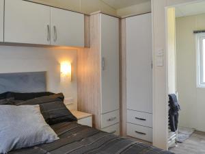 Lodge 43 Bridlington Holiday Park - Uk47517