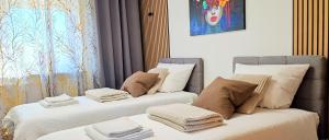 GADD Ferienwohnung # 002 Glück an der Donau # Best Elegant Suite 24#7 Check in