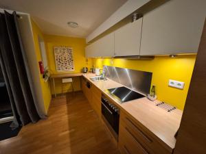 Lovely & spacious central apartment with sauna