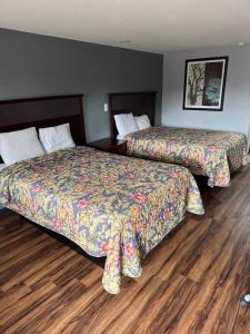 Budgetel Inn & Suites