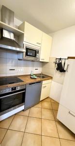 Ferienwohnung Aigisblick mit Pool und Sauna, direkt am Skihang