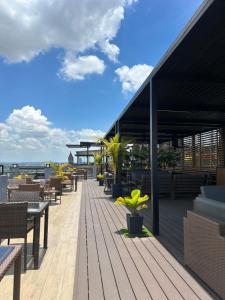 Room in La Grande Residences