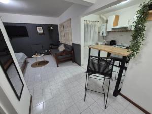 Dpto en calle Mitre pleno centro