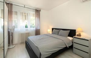 2 Bedroom Gorgeous Apartment In Rijeka